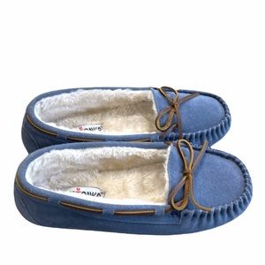 Minnetonka Britt Trapper Blue Moccasin Slipper